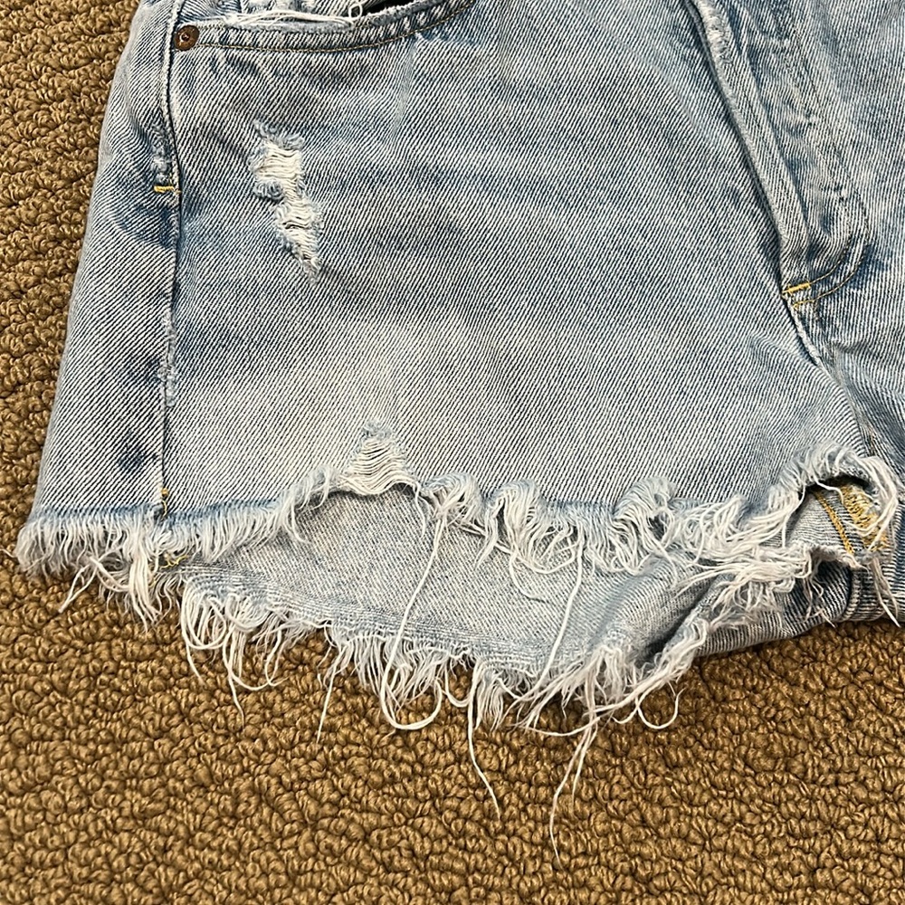 AGOLDE Women's Parker Vintage Distressed Denim Shorts size 25 Button Fly - Picture 10 of 14